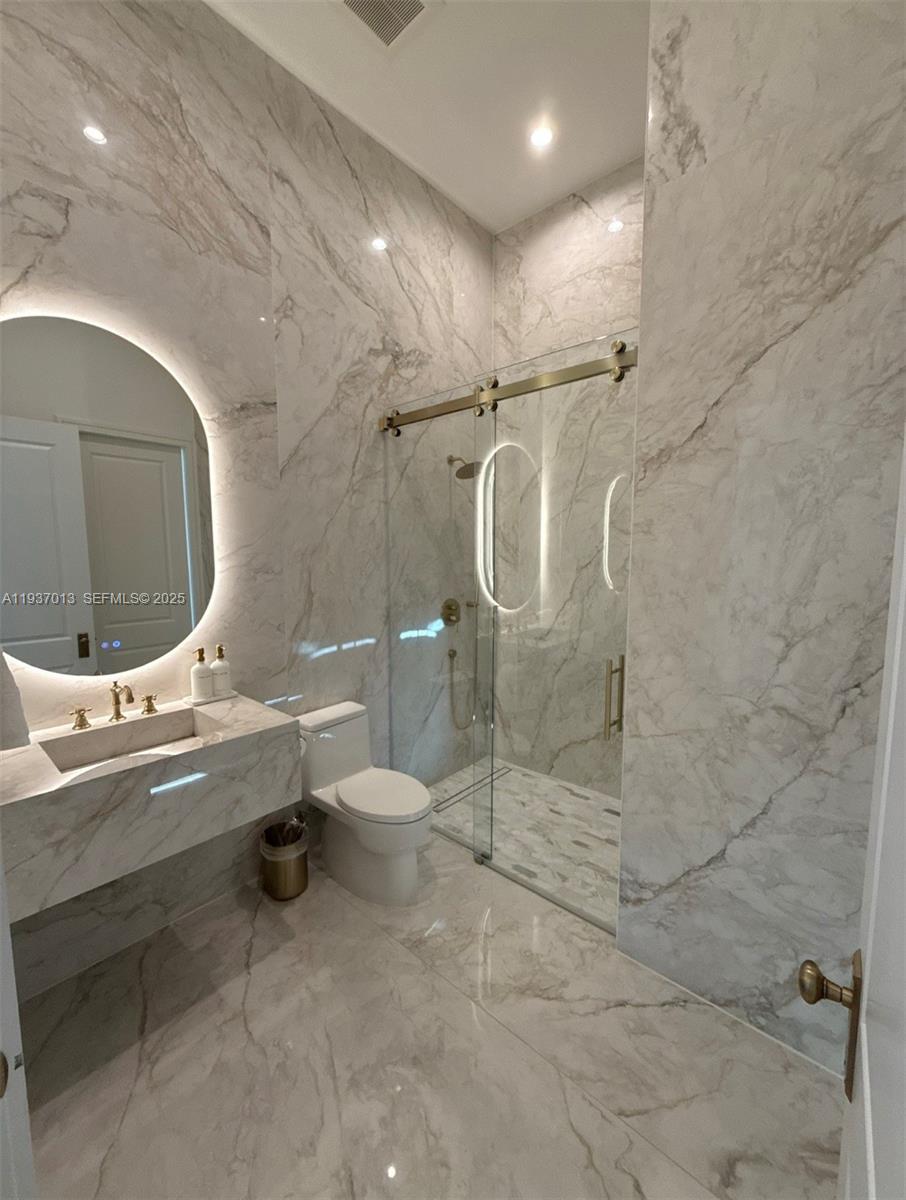 FARMERS ACRES - Residential