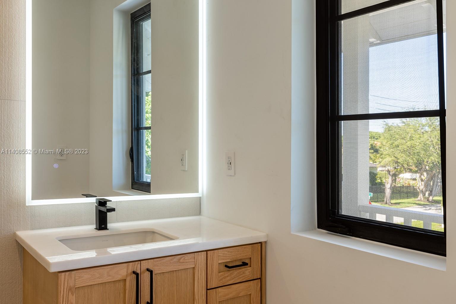 HIGH PINES REV PLAT OF 2N - Residential