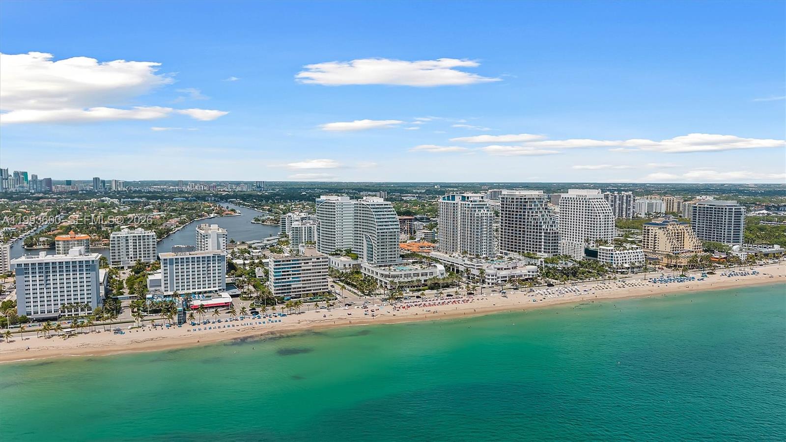 FORT LAUDERDALE RESIDENCE - Residential