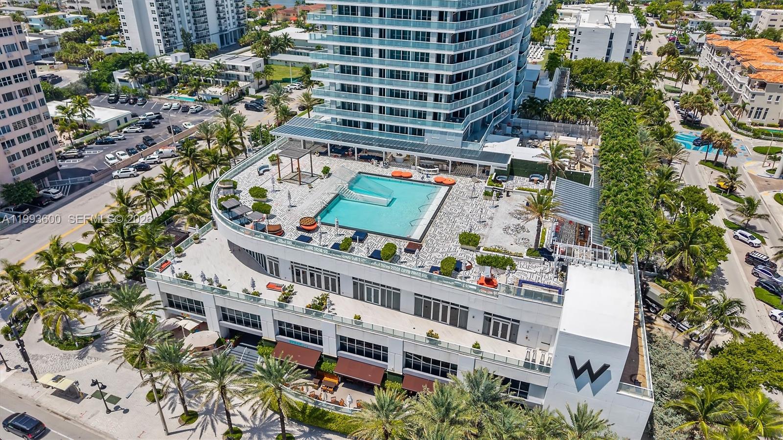 FORT LAUDERDALE RESIDENCE - Residential