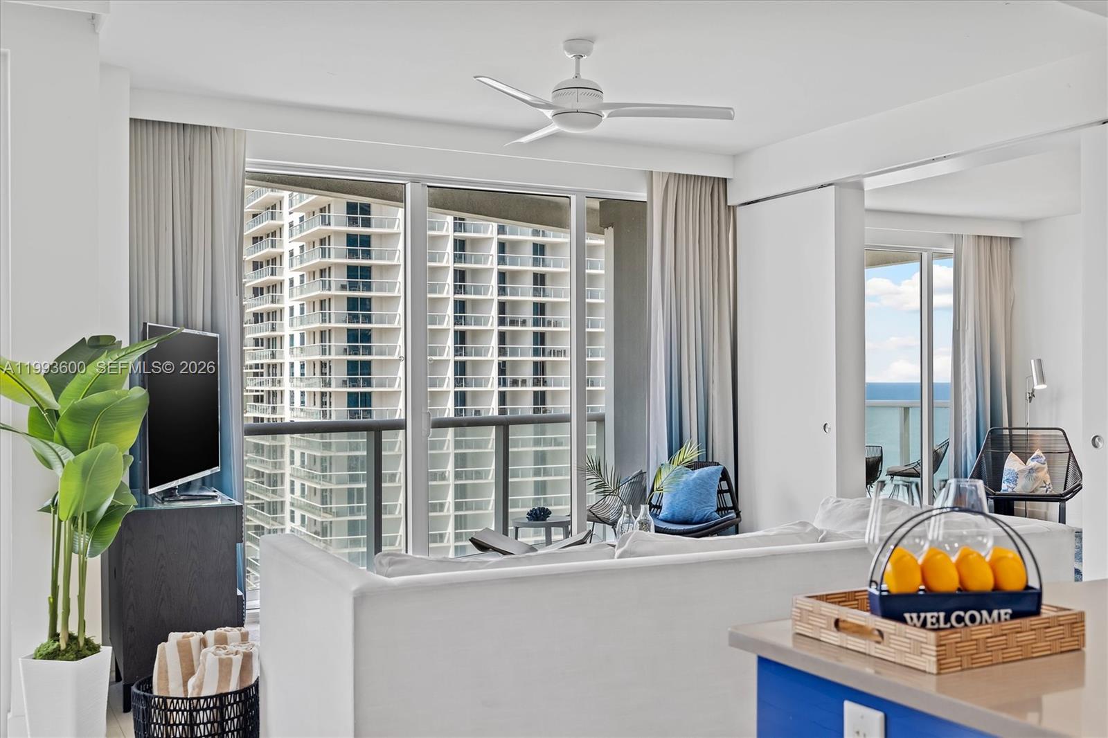 FORT LAUDERDALE RESIDENCE - Residential