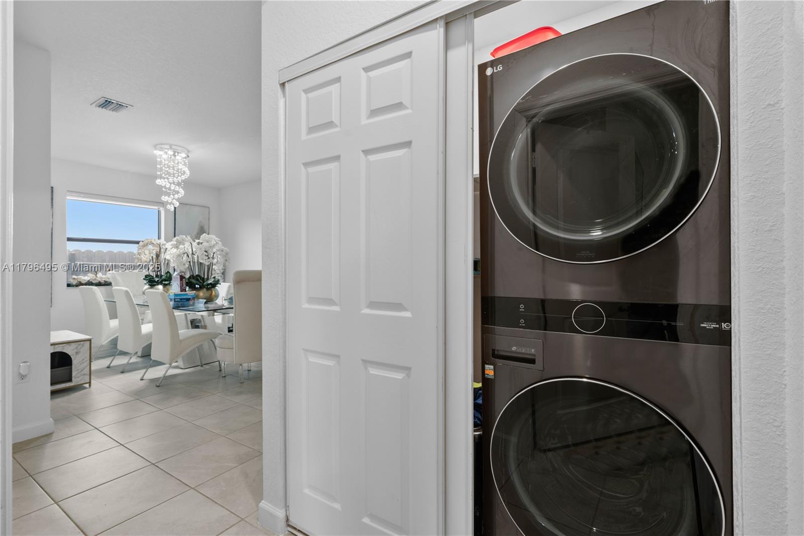 KENDALL ASSEMBLAGE - Residential