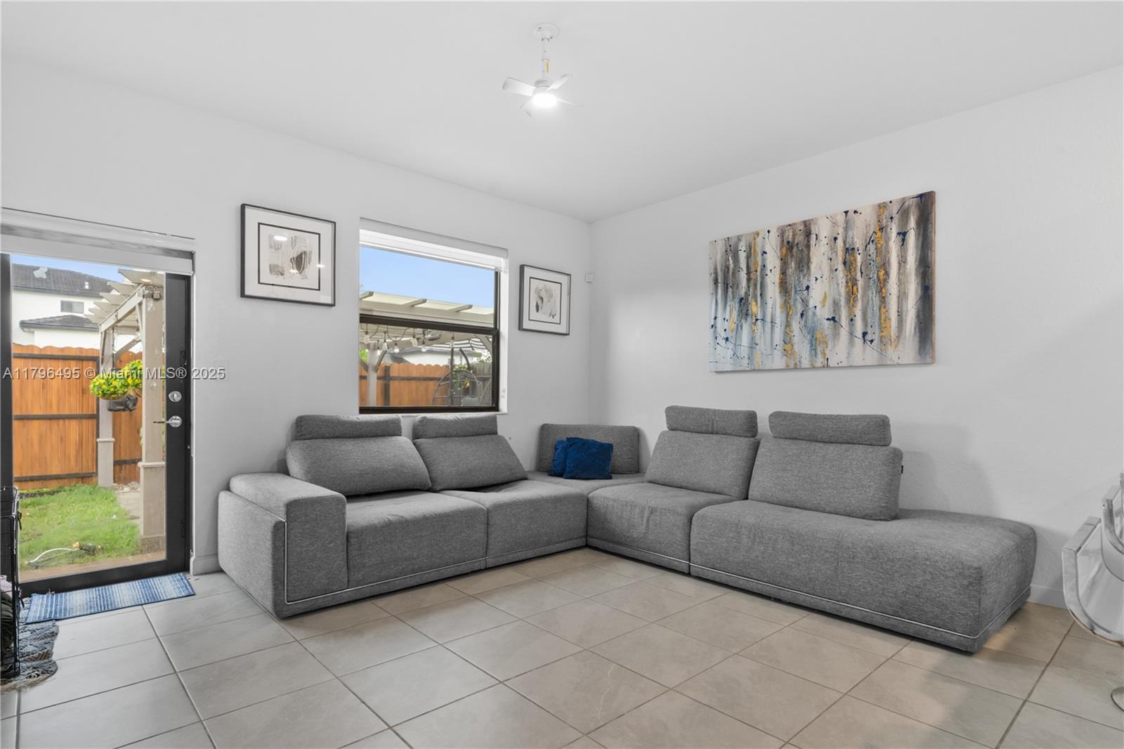 KENDALL ASSEMBLAGE - Residential
