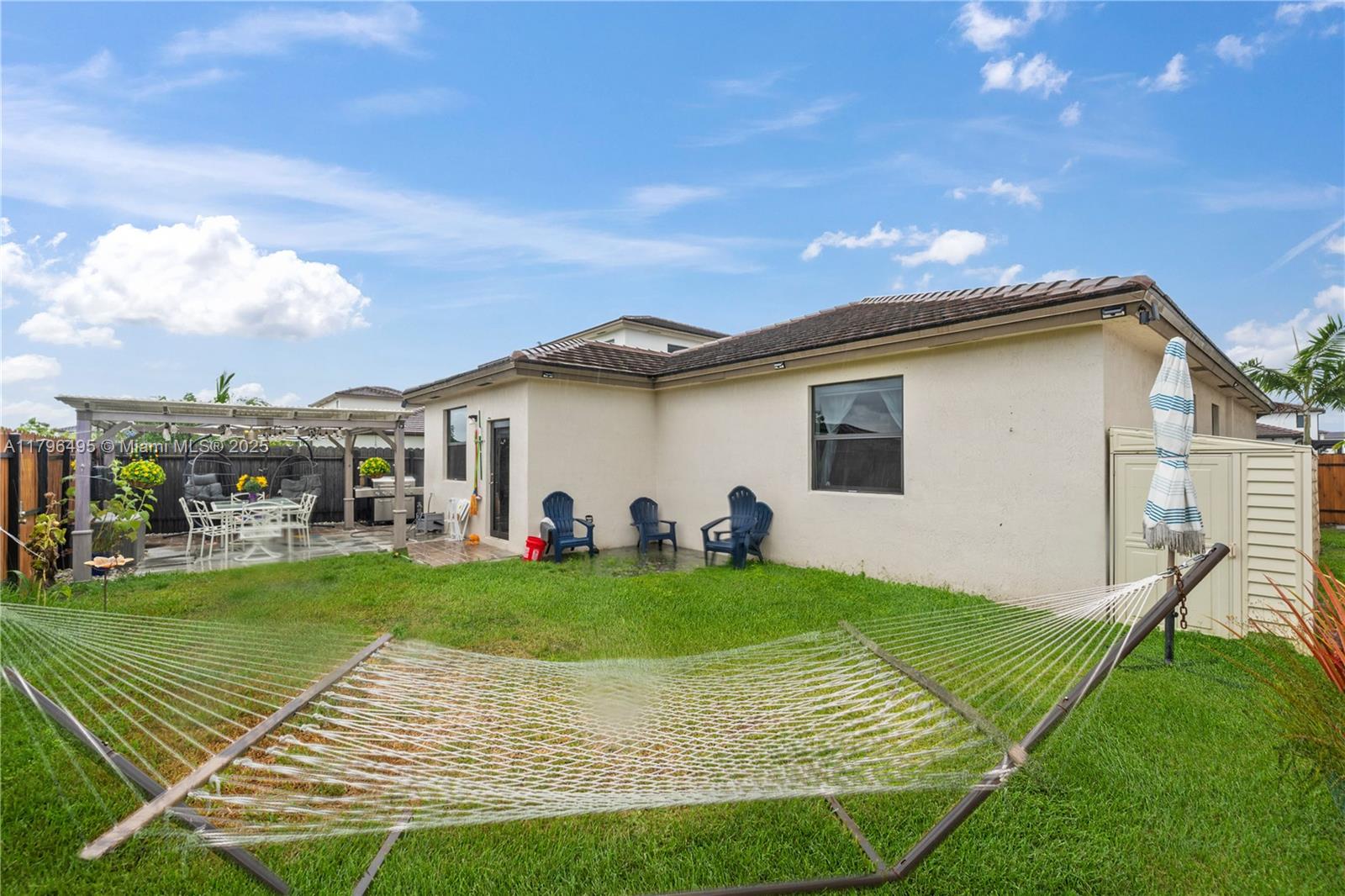 KENDALL ASSEMBLAGE - Residential