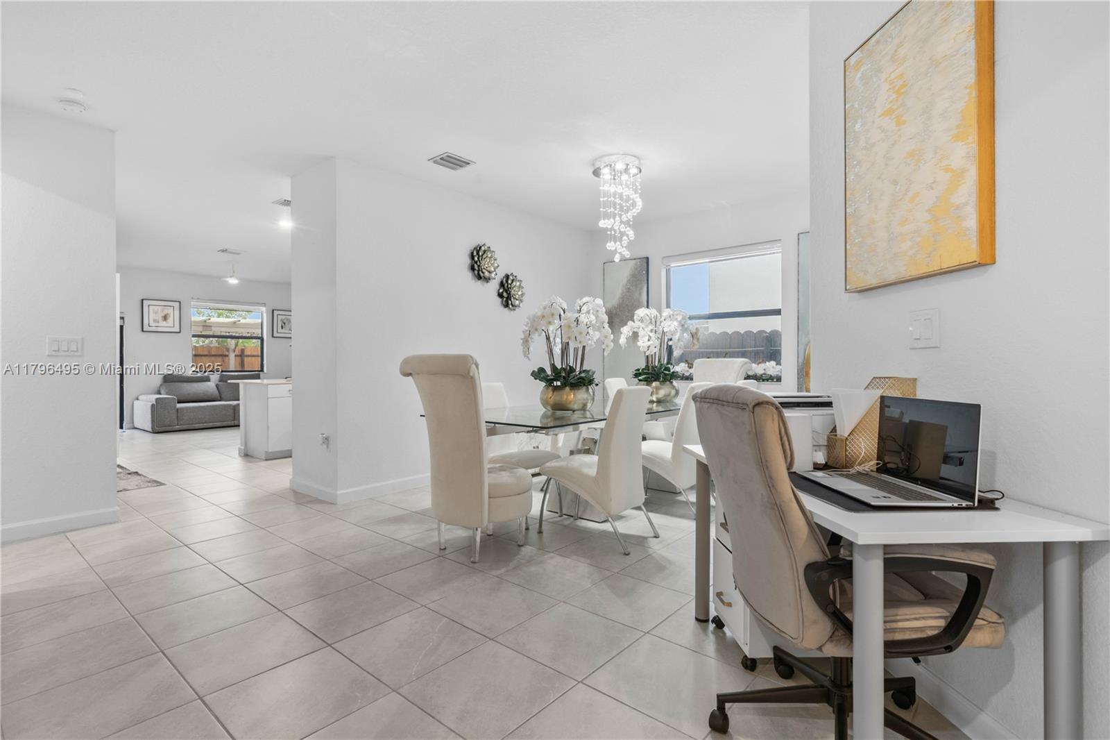 KENDALL ASSEMBLAGE - Residential