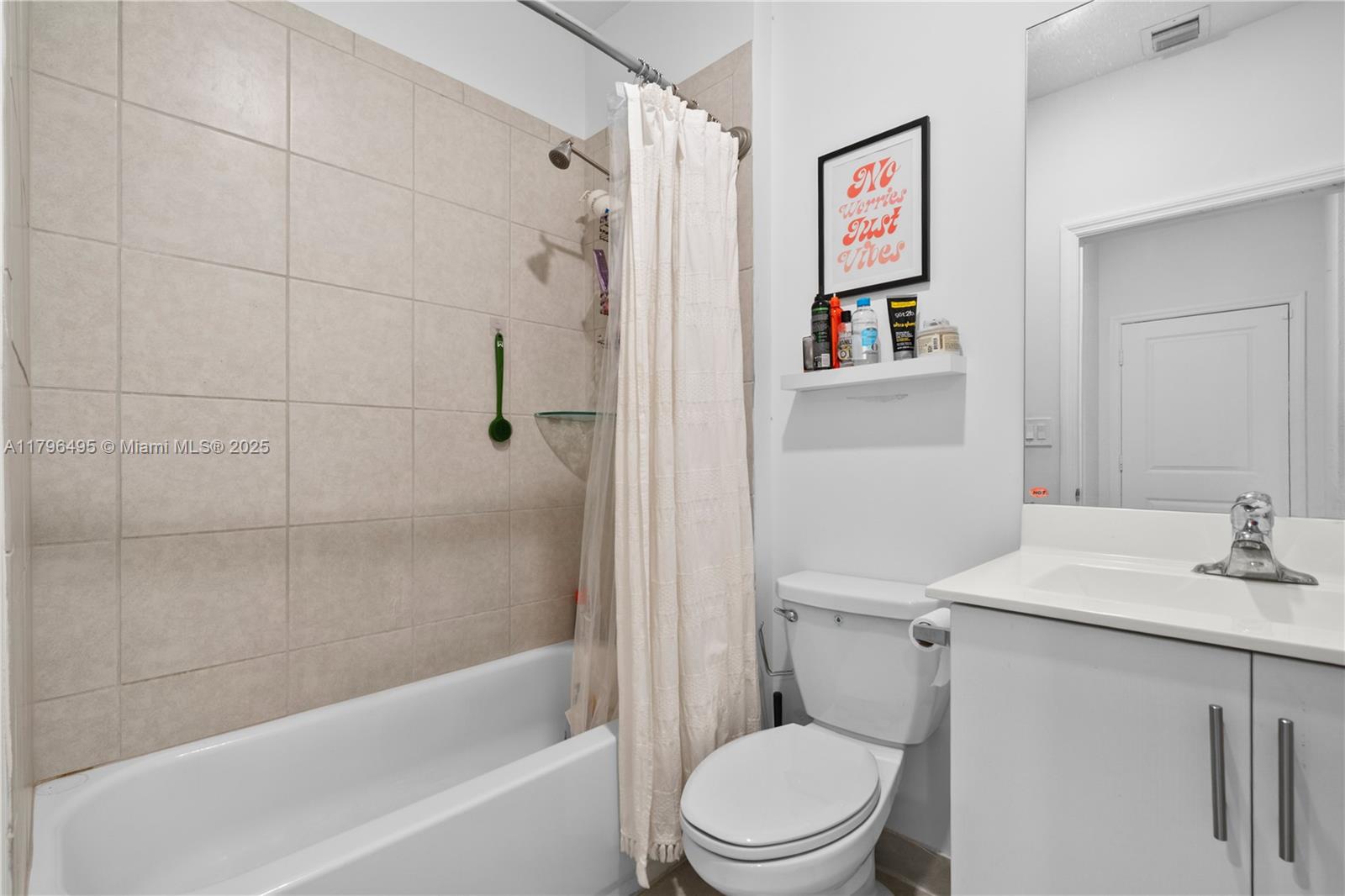 KENDALL ASSEMBLAGE - Residential