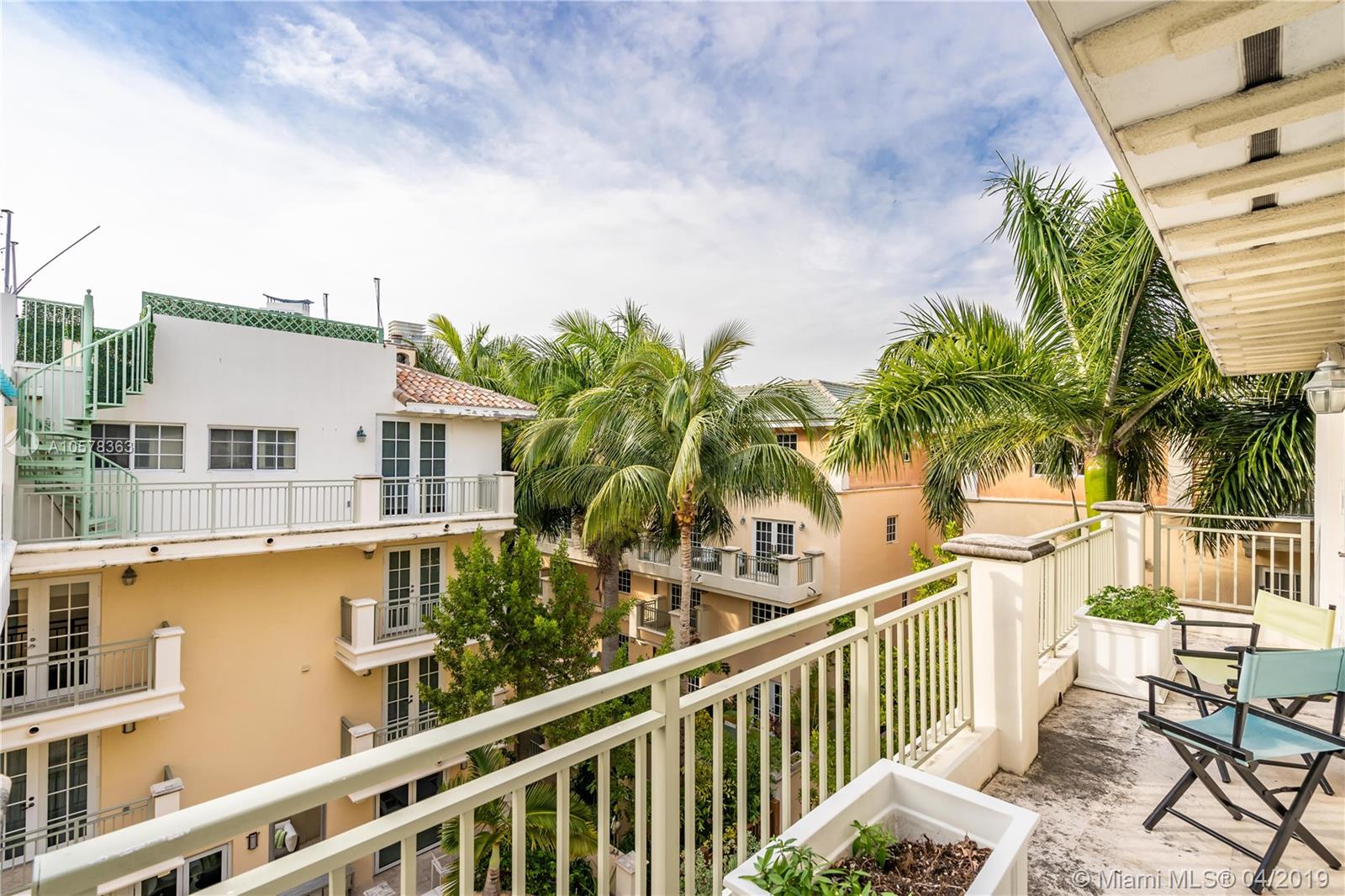 ARMITAGE PLACE NO 1A COND - Residential