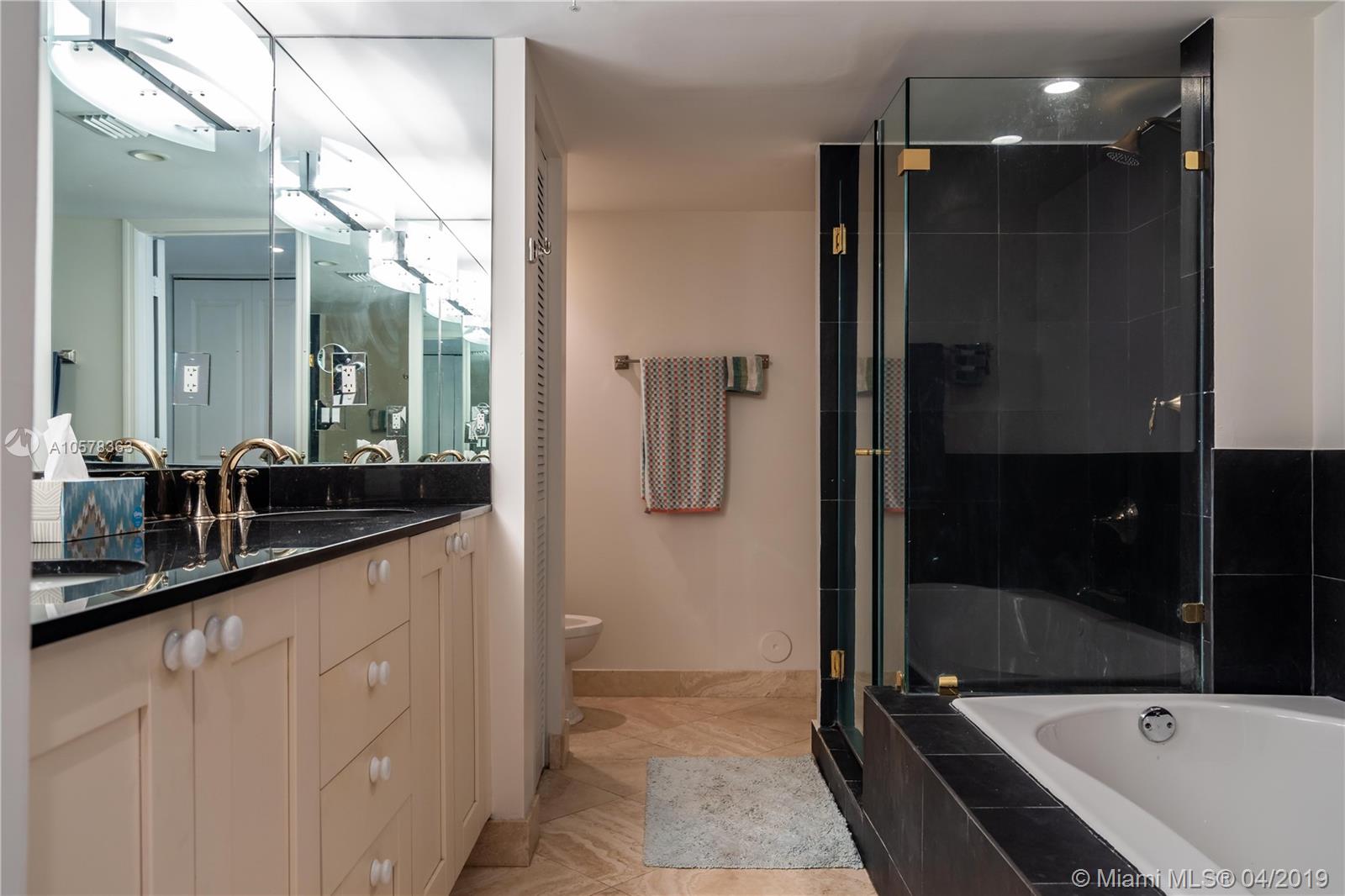 ARMITAGE PLACE NO 1A COND - Residential