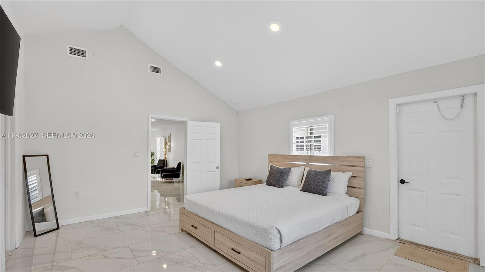 CORAL VILLA REV - Residential