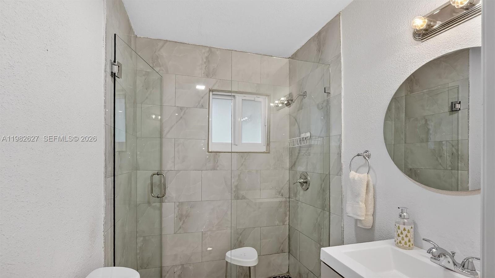 CORAL VILLA REV - Residential