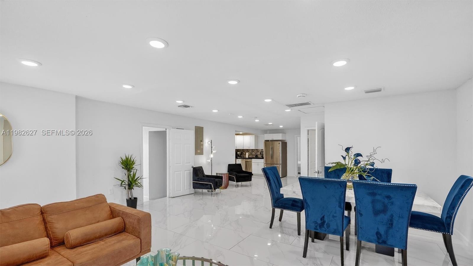 CORAL VILLA REV - Residential