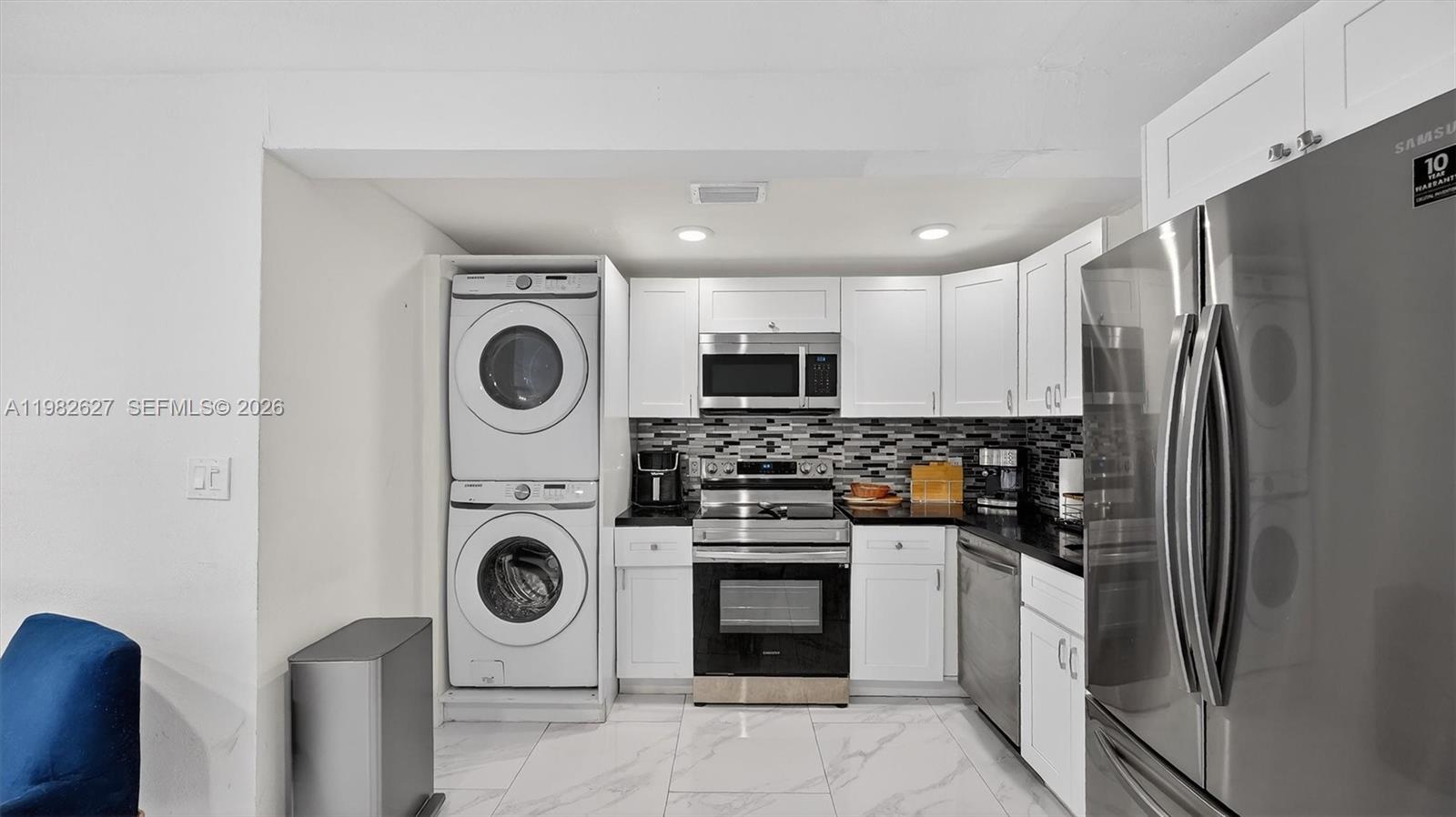 CORAL VILLA REV - Residential