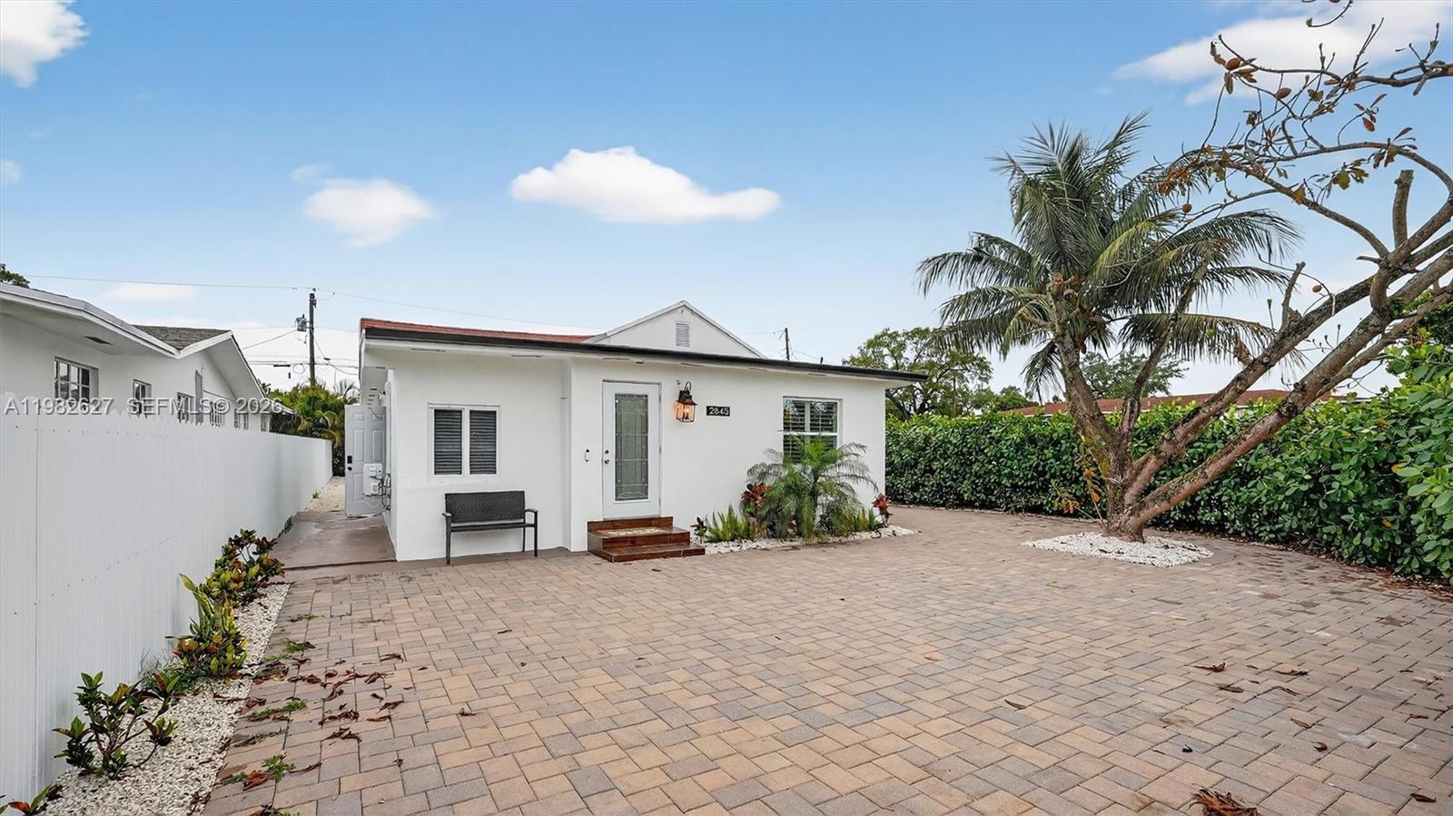 CORAL VILLA REV - Residential