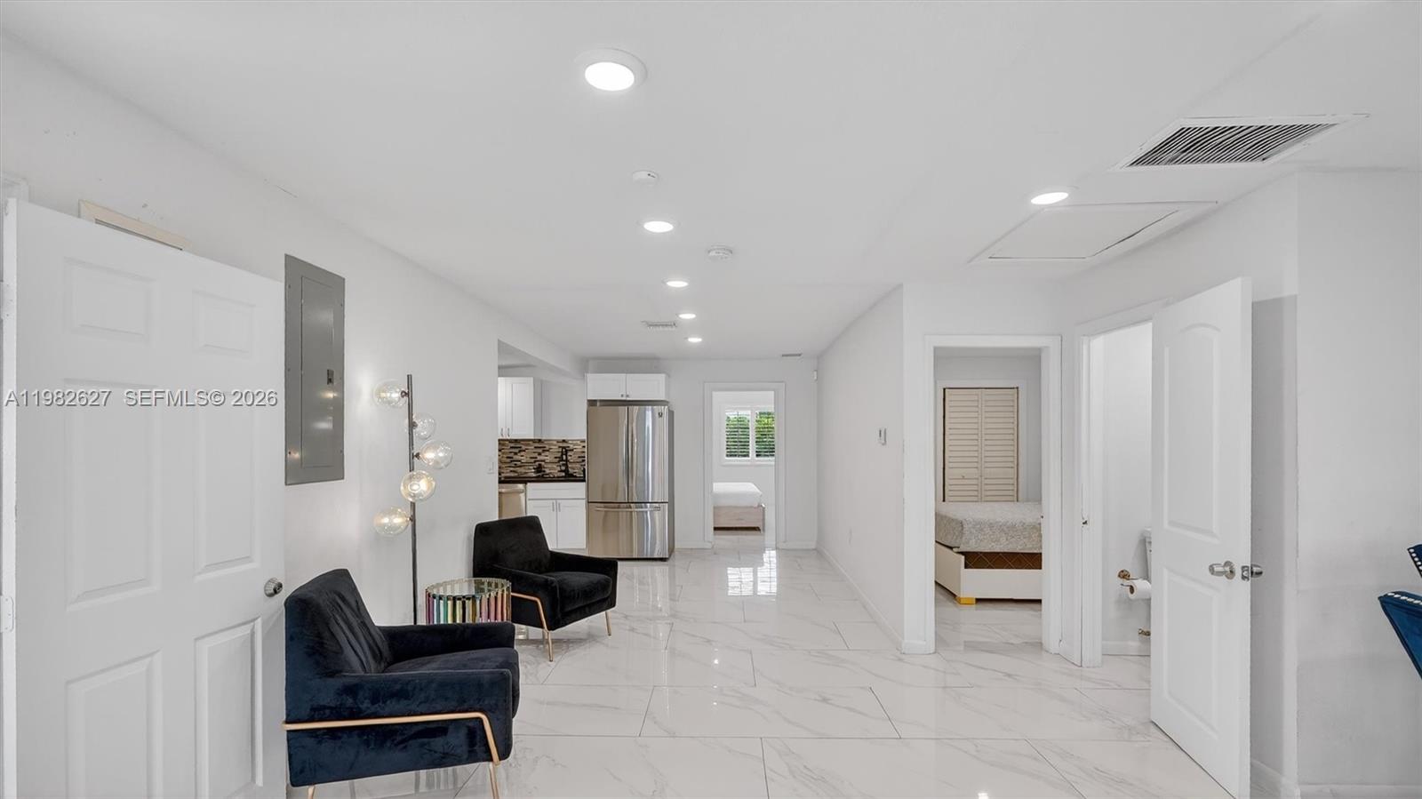 CORAL VILLA REV - Residential