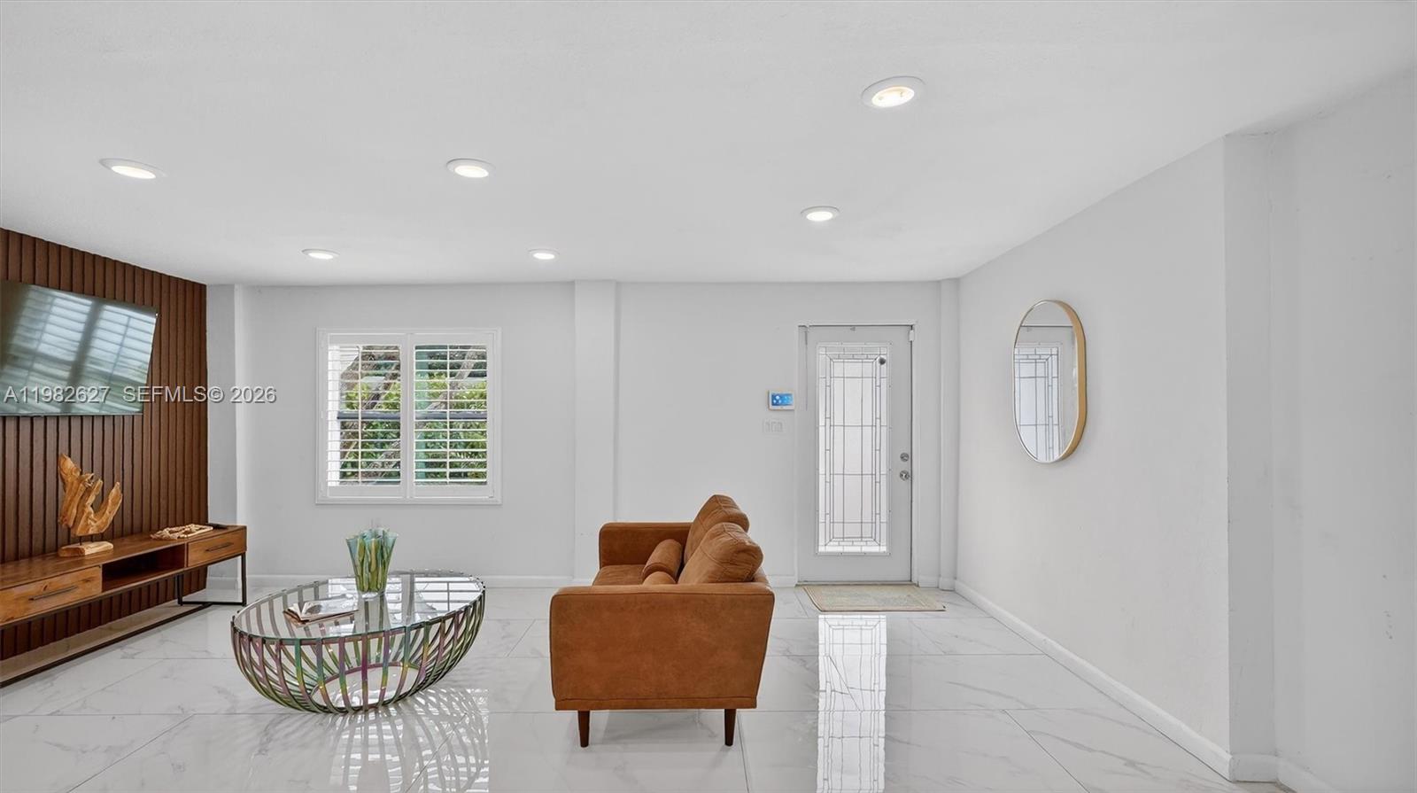 CORAL VILLA REV - Residential