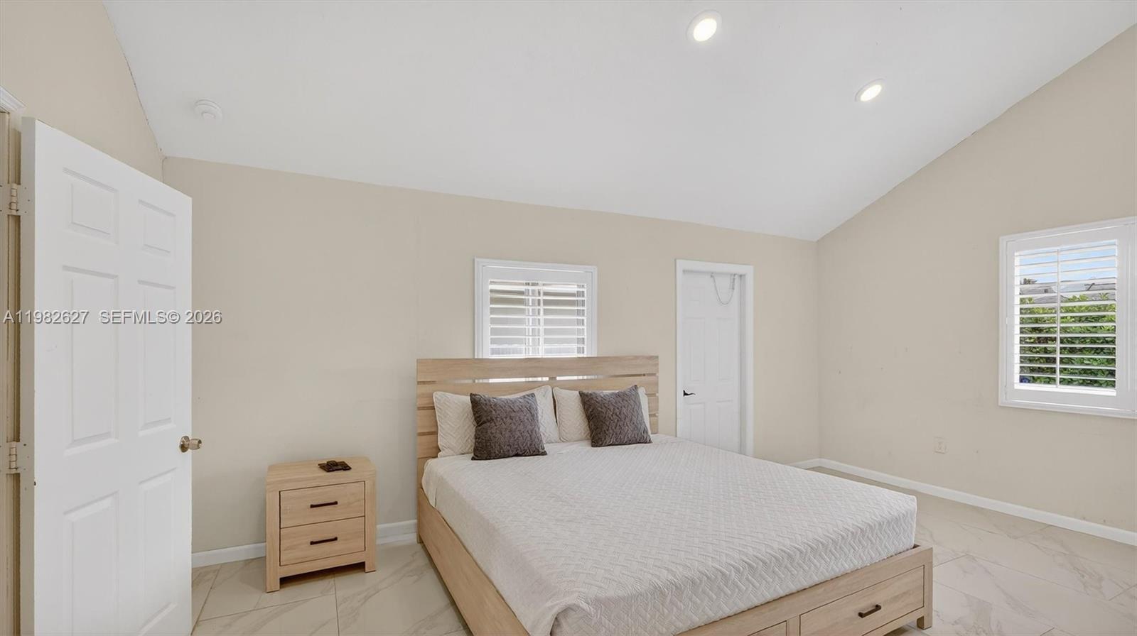 CORAL VILLA REV - Residential