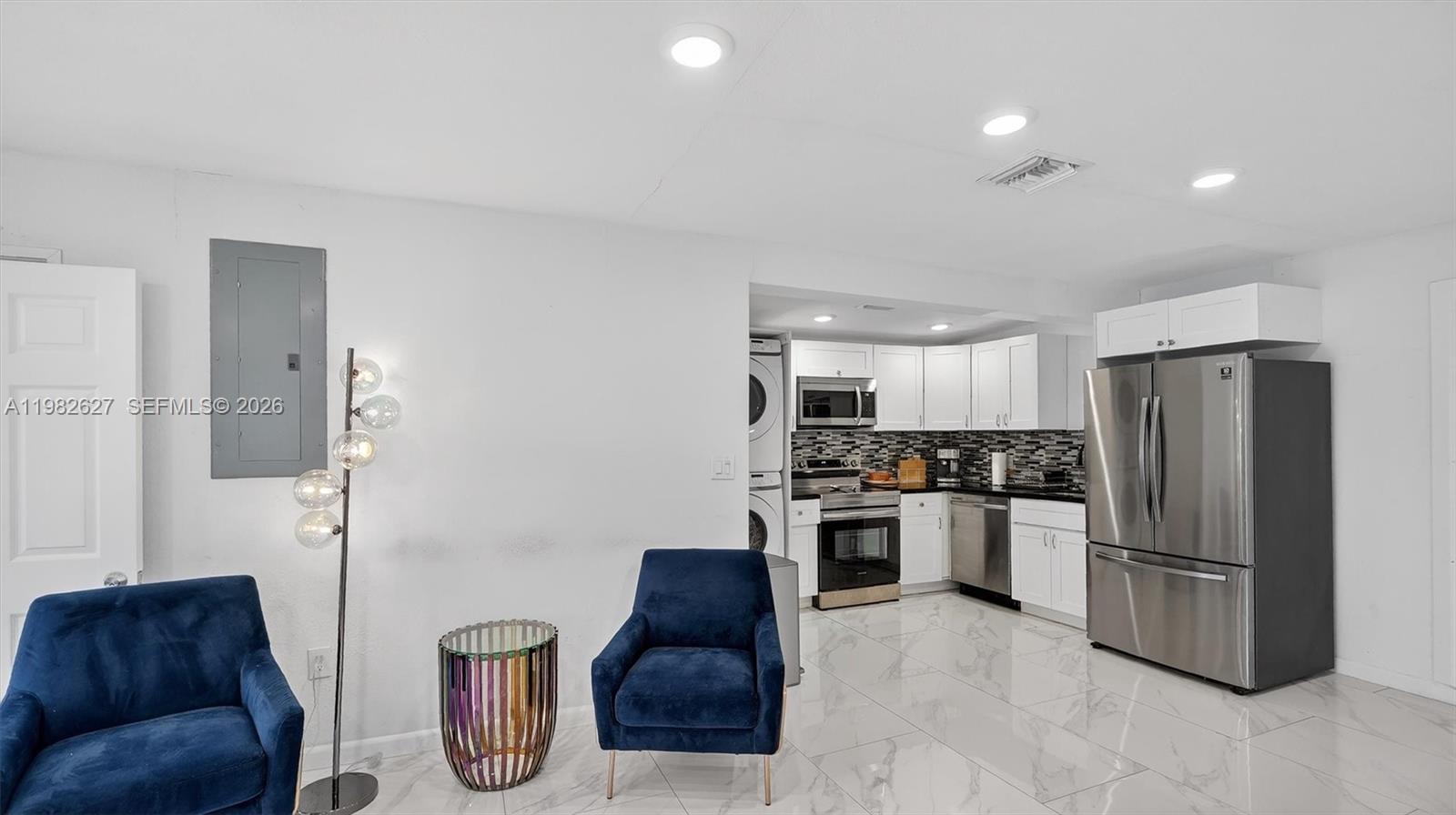 CORAL VILLA REV - Residential