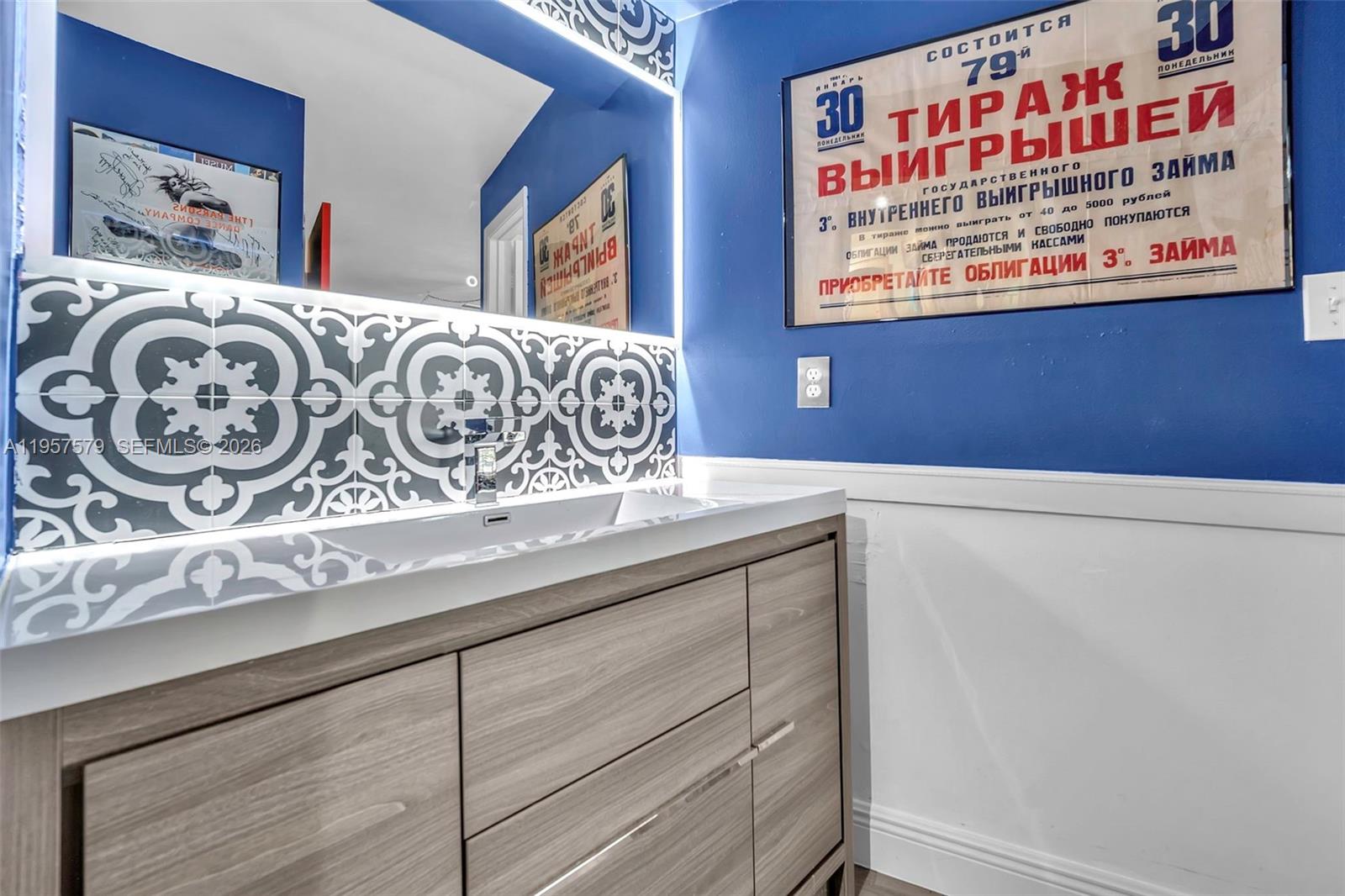 TRADEWINDS BY THE SEA CON - Residential