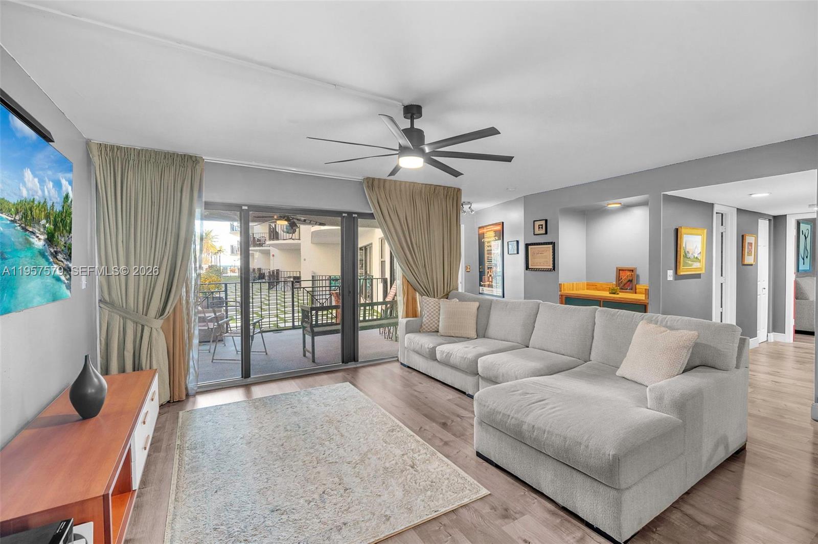 TRADEWINDS BY THE SEA CON - Residential