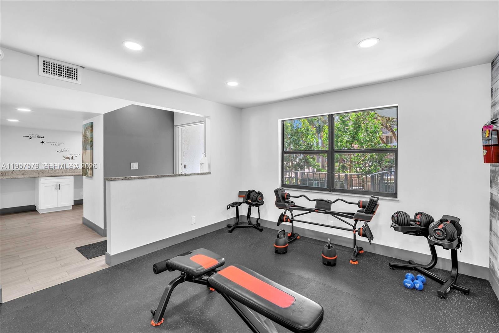 TRADEWINDS BY THE SEA CON - Residential