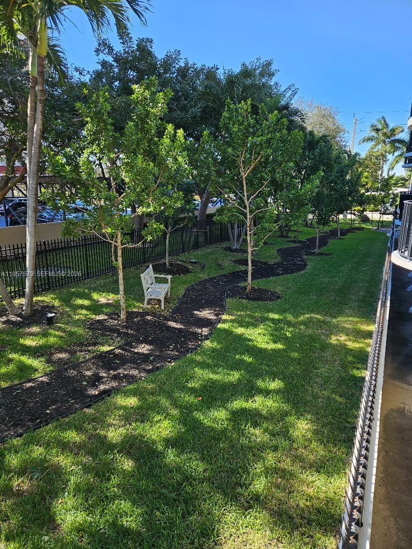 TRADEWINDS BY THE SEA CON - Residential