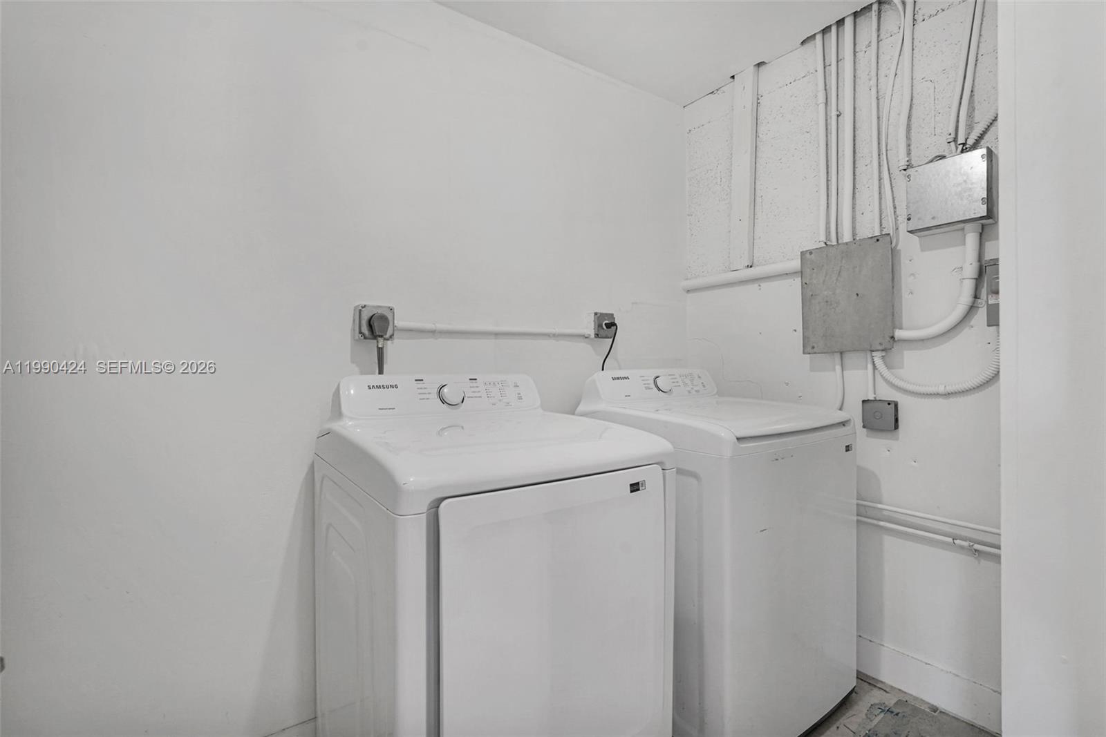 SARATOGA HEIGHTS RE-SUB - Residential