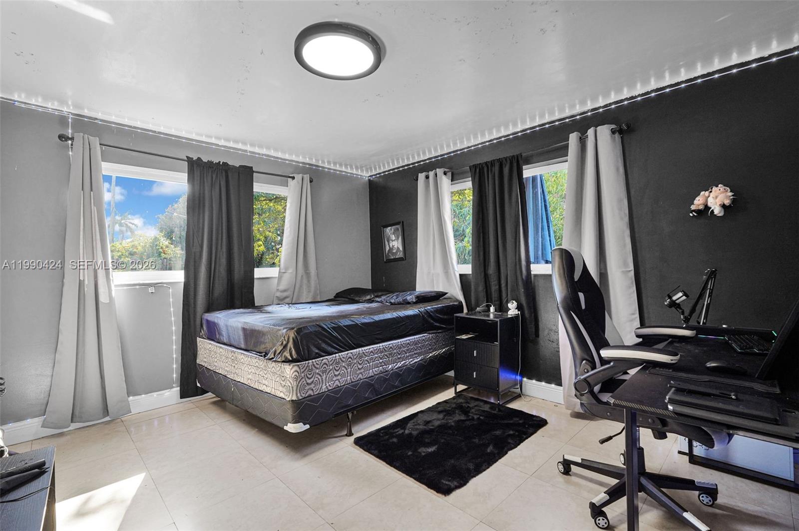 SARATOGA HEIGHTS RE-SUB - Residential