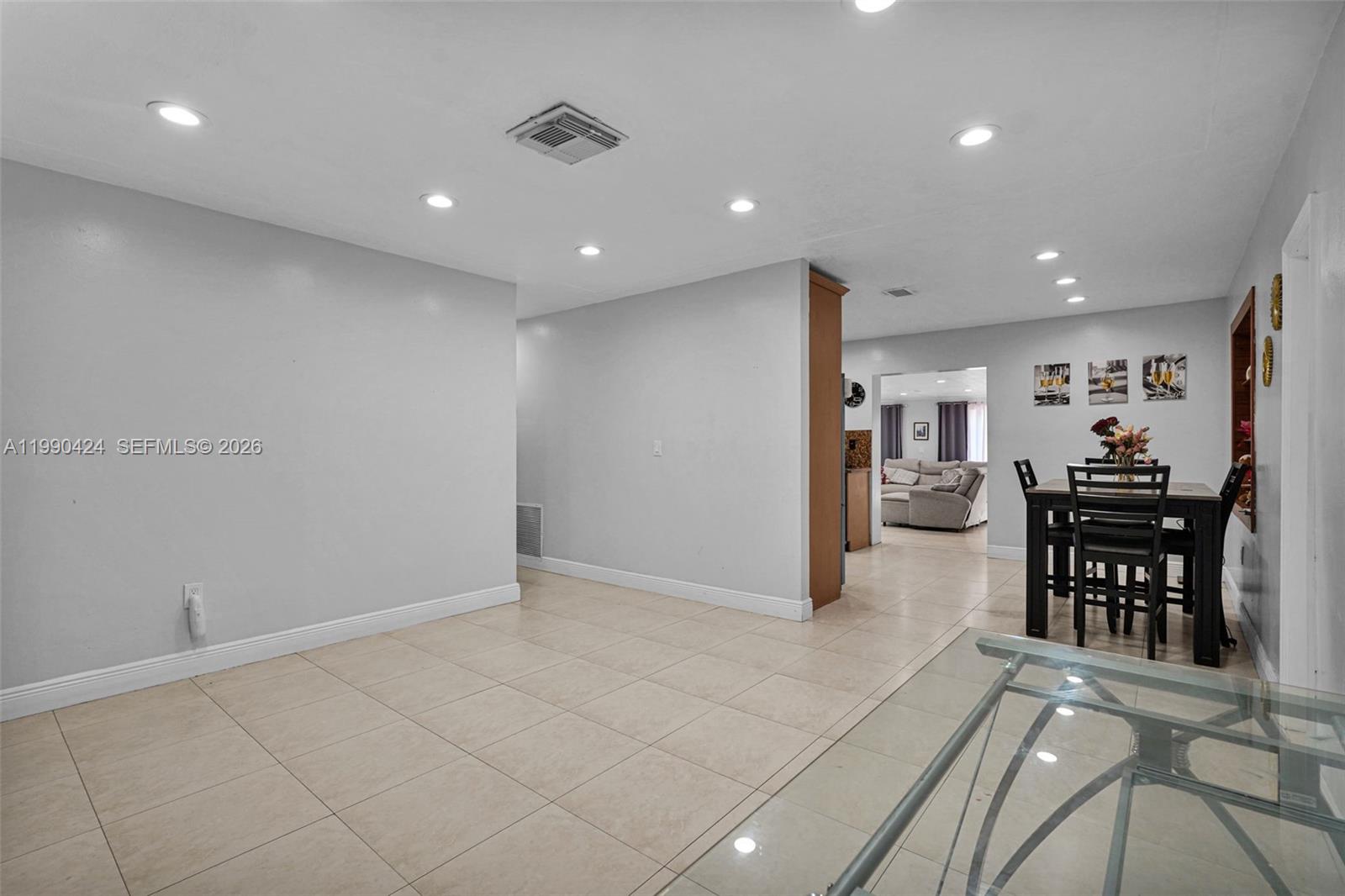 SARATOGA HEIGHTS RE-SUB - Residential