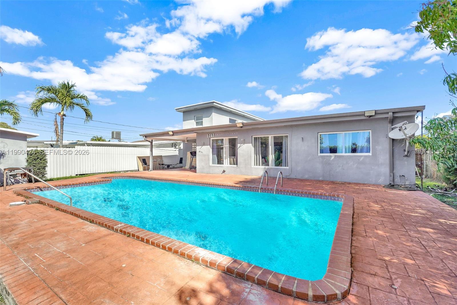 SARATOGA HEIGHTS RE-SUB - Residential