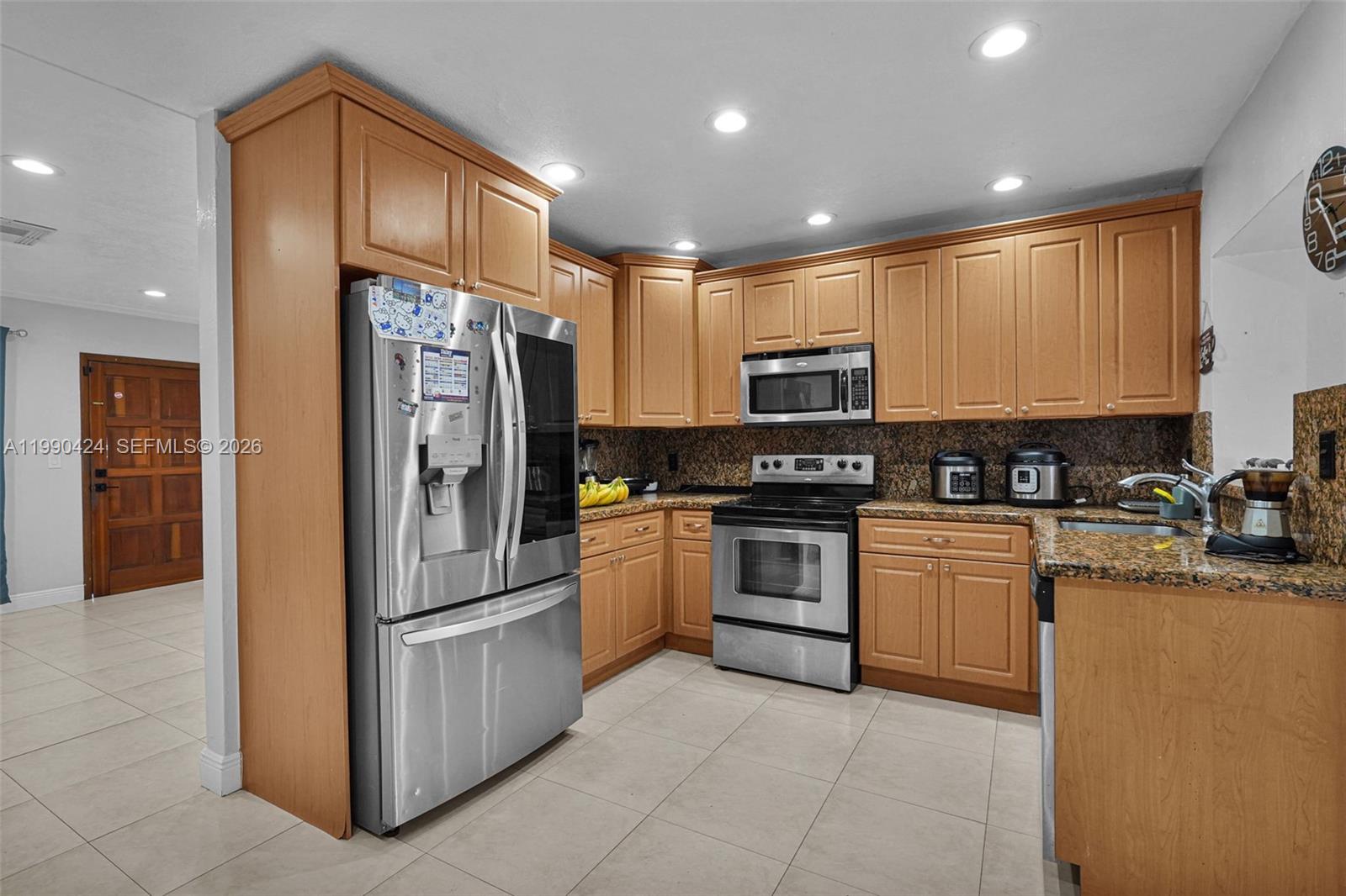 SARATOGA HEIGHTS RE-SUB - Residential