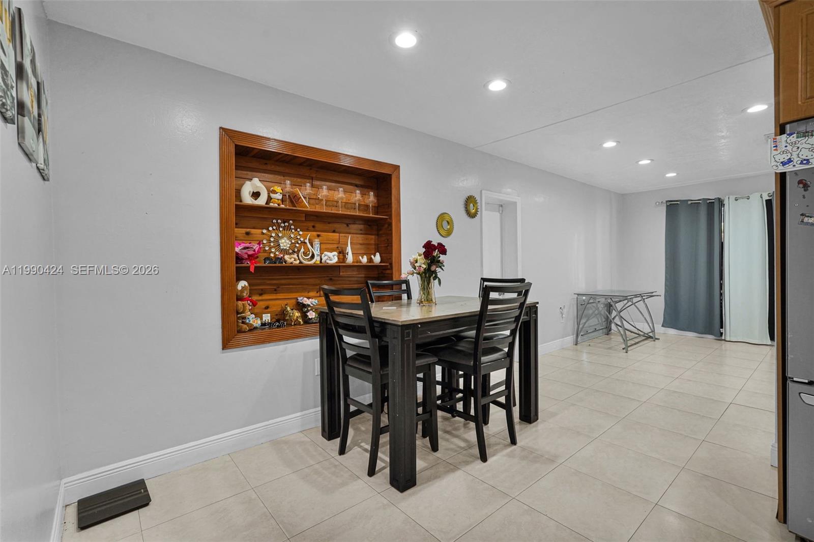 SARATOGA HEIGHTS RE-SUB - Residential