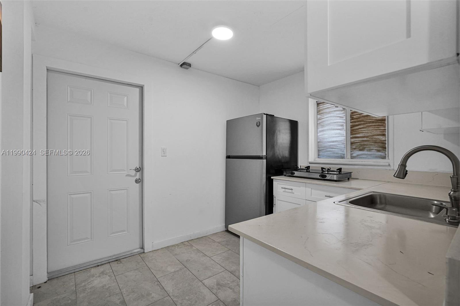 SARATOGA HEIGHTS RE-SUB - Residential