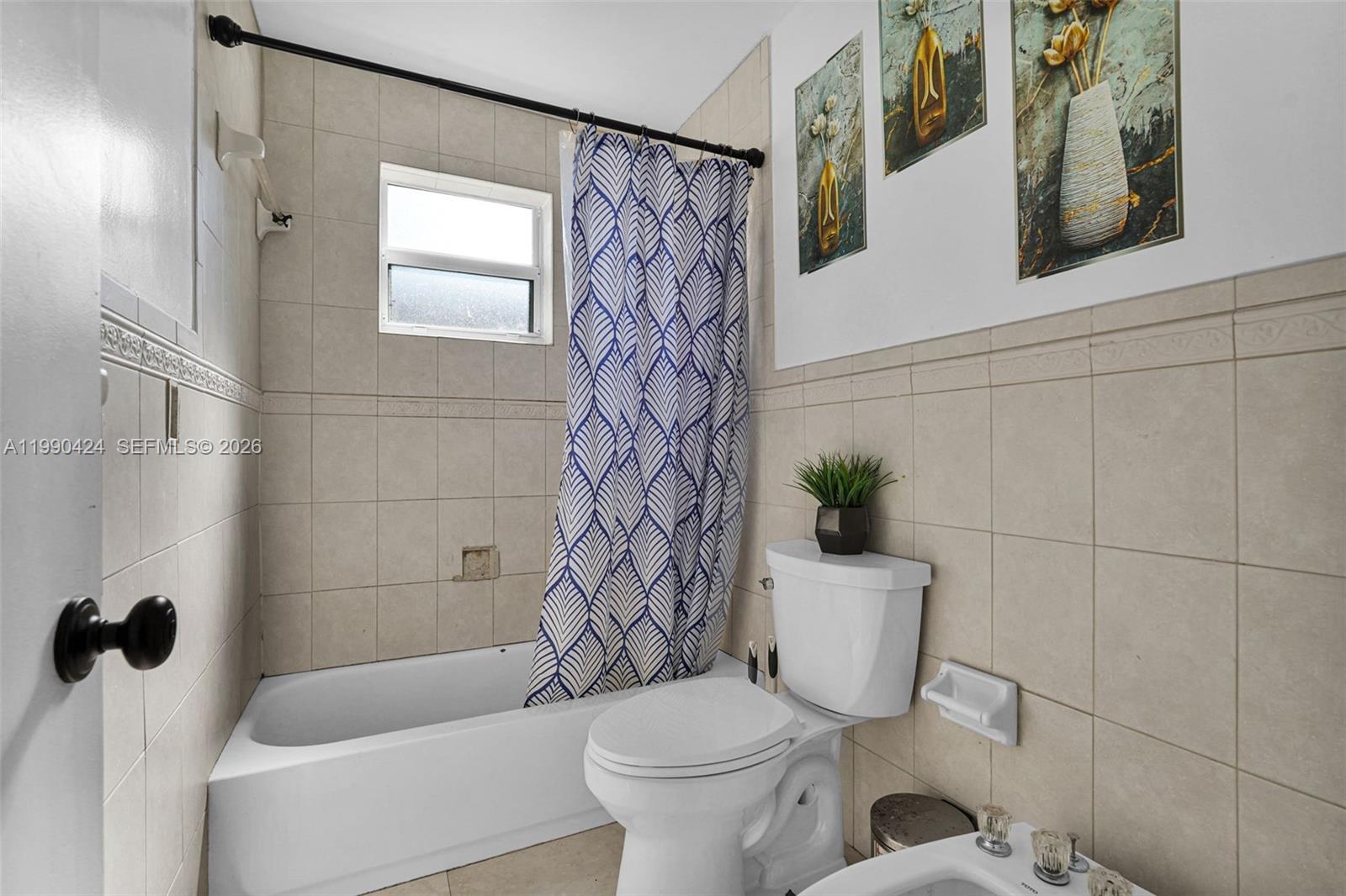 SARATOGA HEIGHTS RE-SUB - Residential