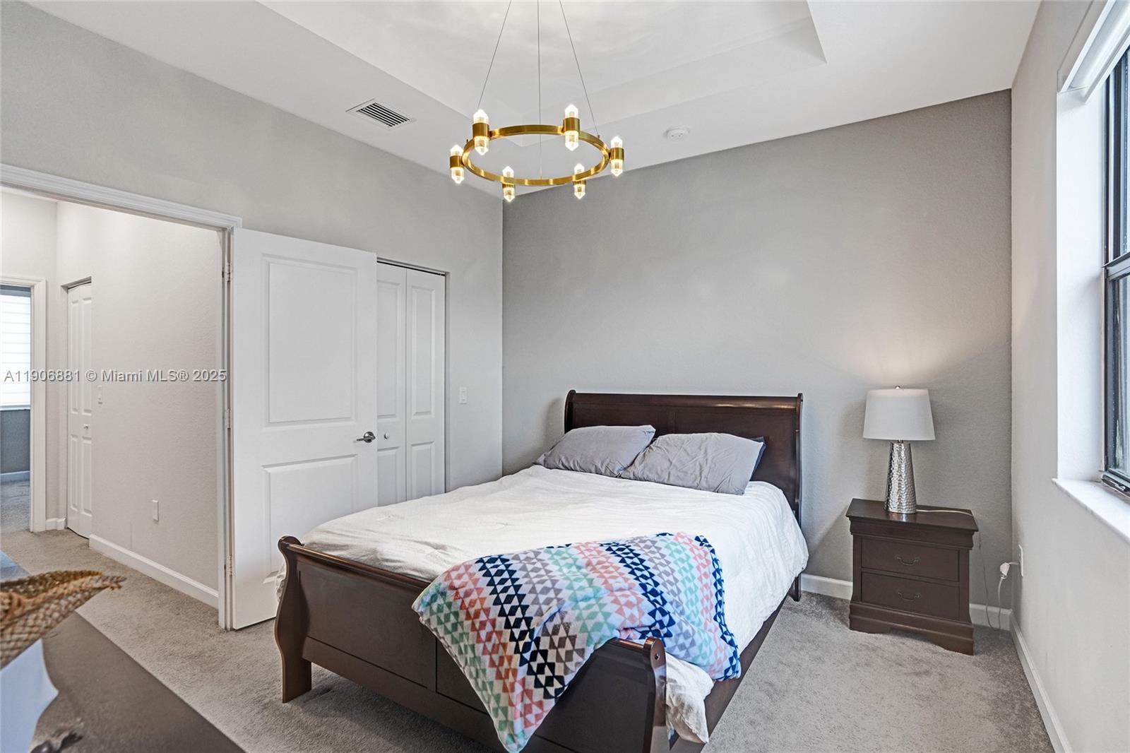 VIA VENTURA NEIGHBORHOOD - Residential Lease