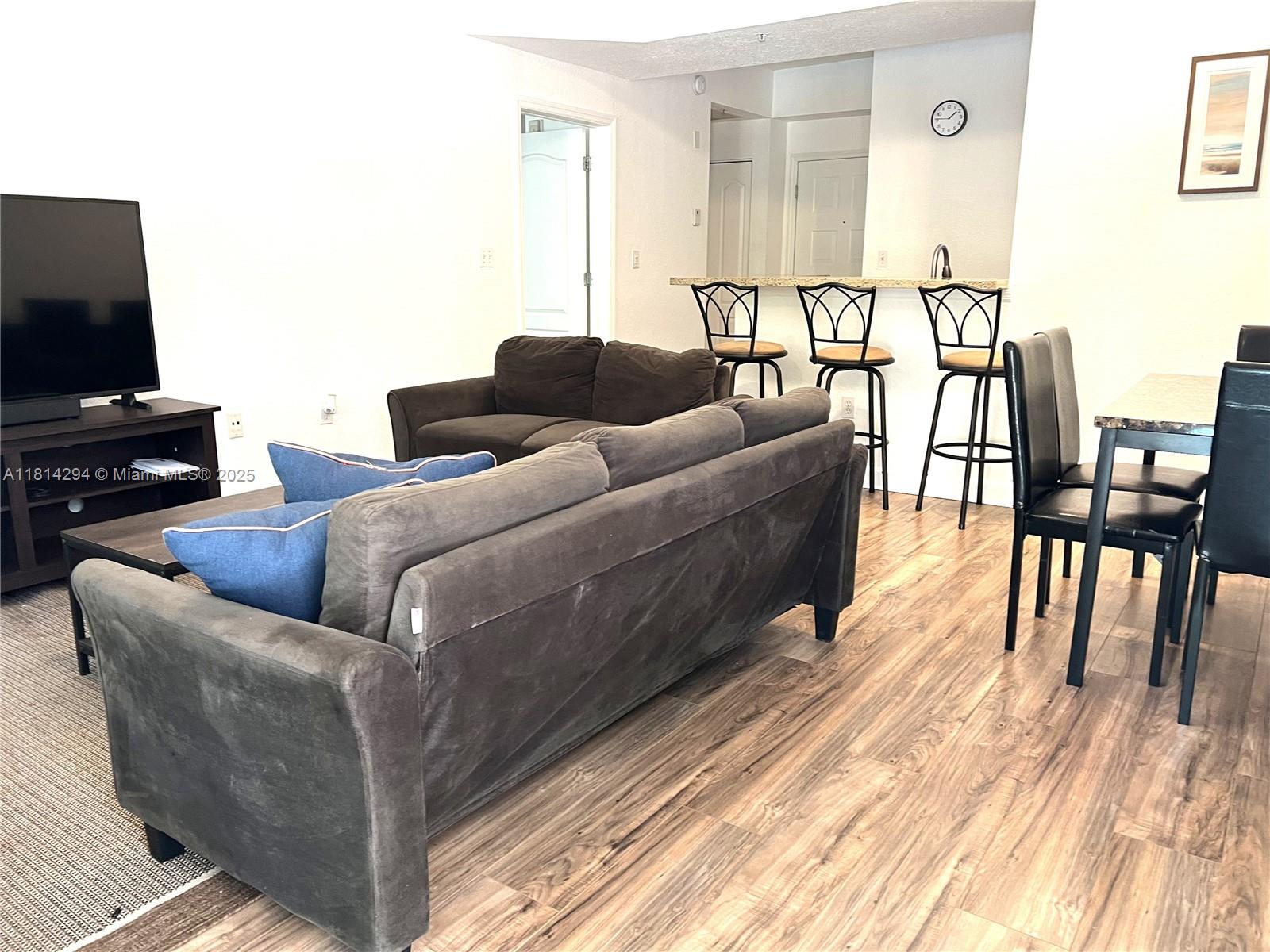 VALENCIA CONDO - Residential Lease