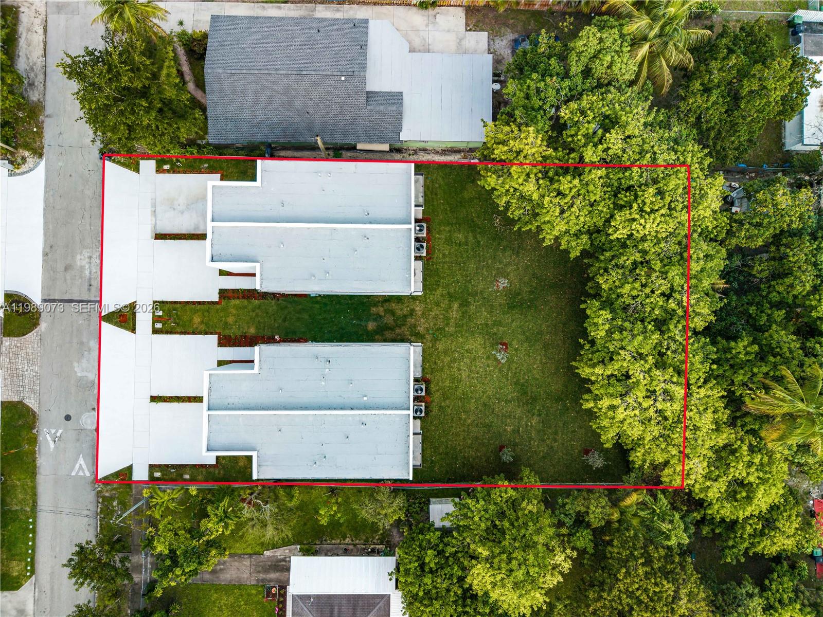 TOWN OF HALLANDALE B-13 - Residential Lease