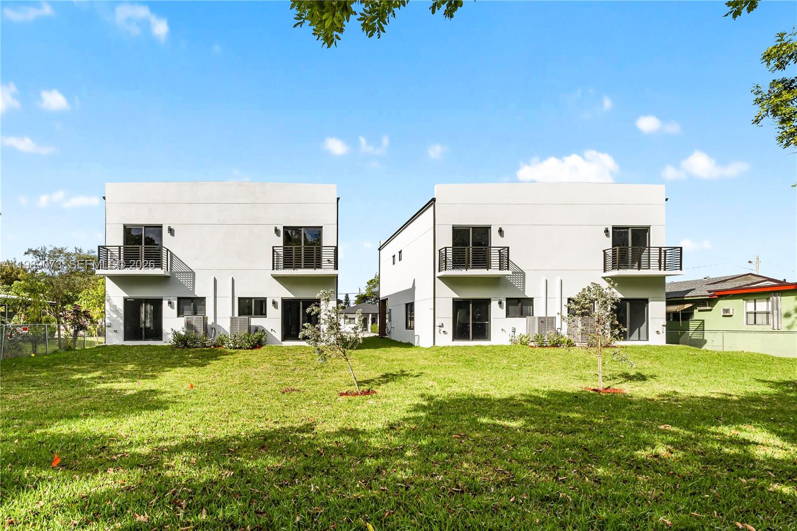 TOWN OF HALLANDALE B-13 - Residential Lease