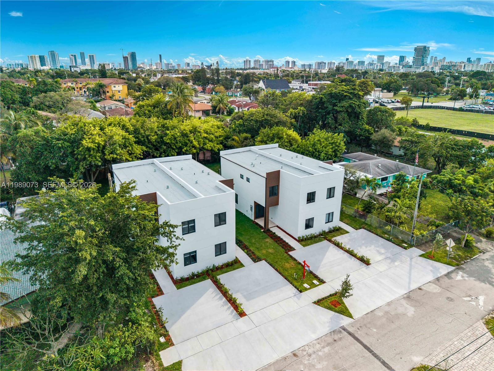 TOWN OF HALLANDALE B-13 - Residential Lease