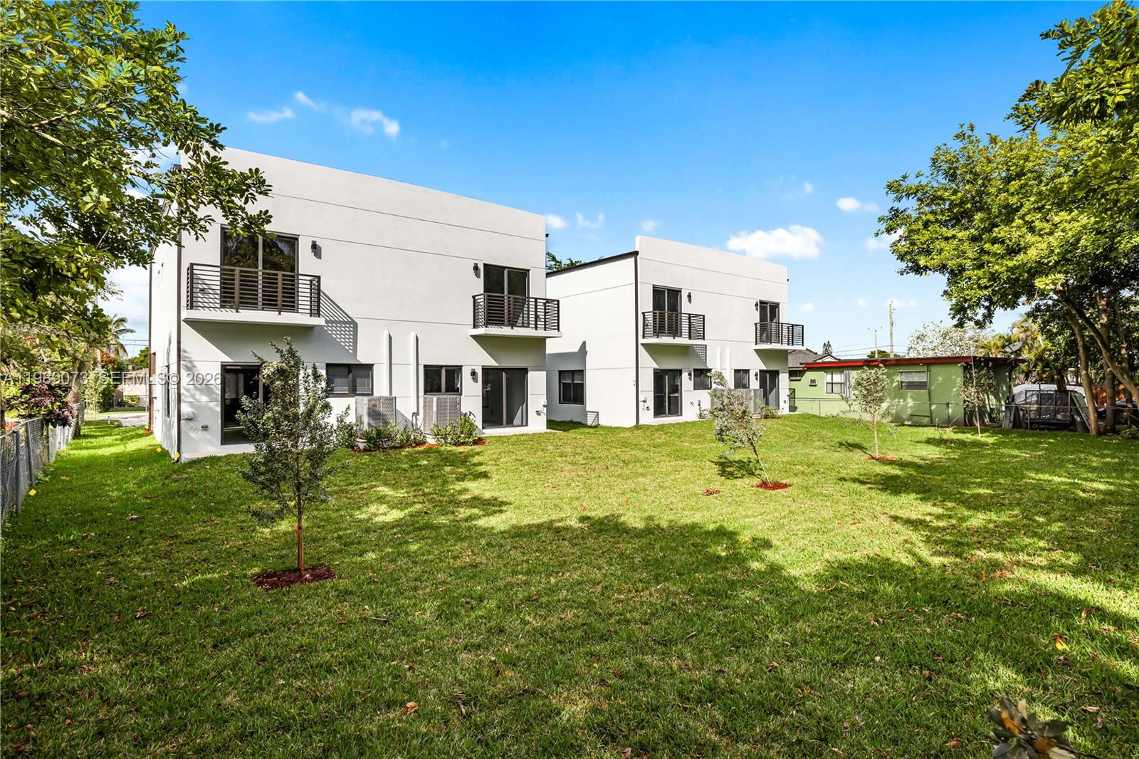 TOWN OF HALLANDALE B-13 - Residential Lease