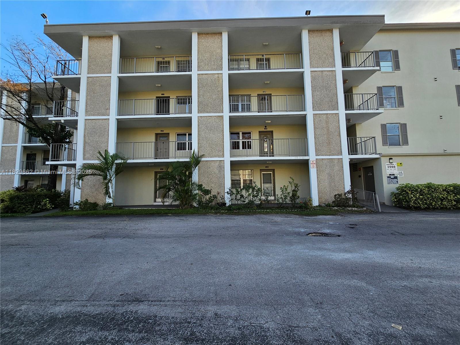 2998 NW 48th Ter 129