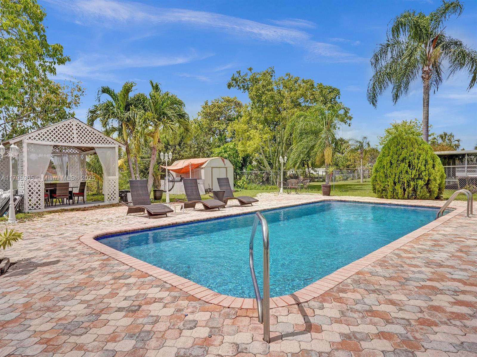 Property for Sale at 717 E River Dr, Margate, Broward County, Florida - Bedrooms: 4 
Bathrooms: 3  - $627,000