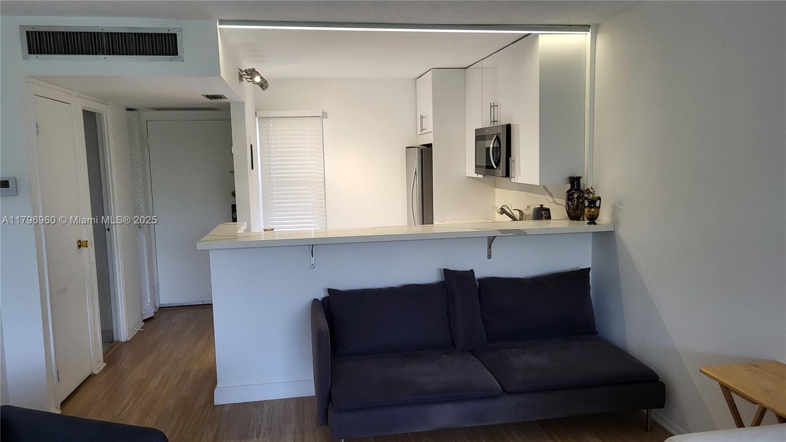 ENSENADA CONDO BLDG E-I - Residential