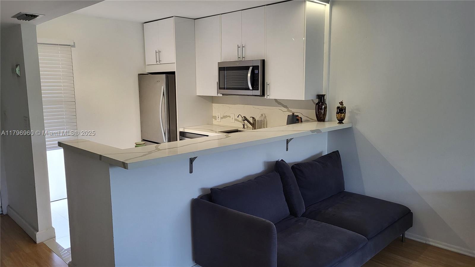 ENSENADA CONDO BLDG E-I - Residential