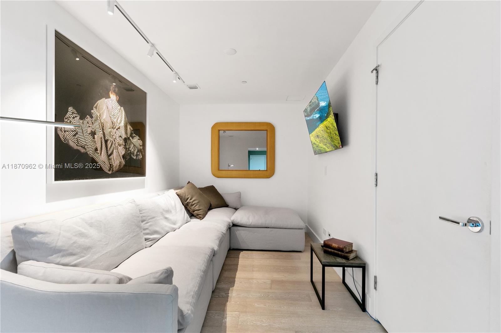 OCEANA KEY BISCAYNE CONDO - Residential Lease