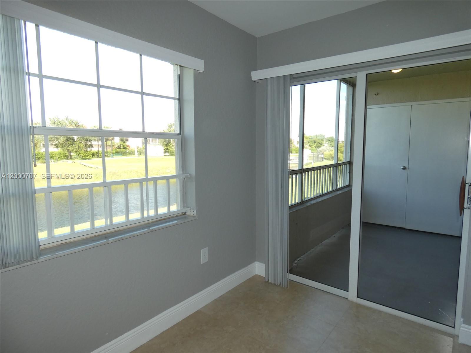 LAKEVIEW CLUB CONDO - Residential Lease