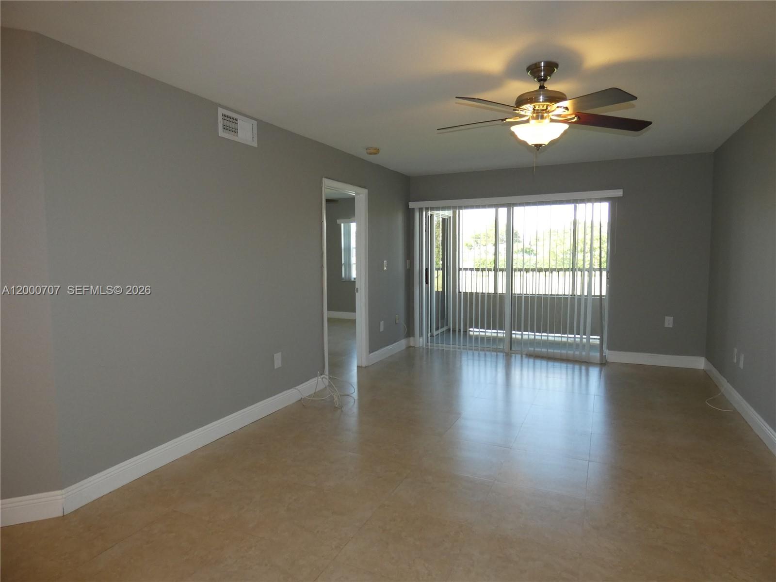 LAKEVIEW CLUB CONDO - Residential Lease