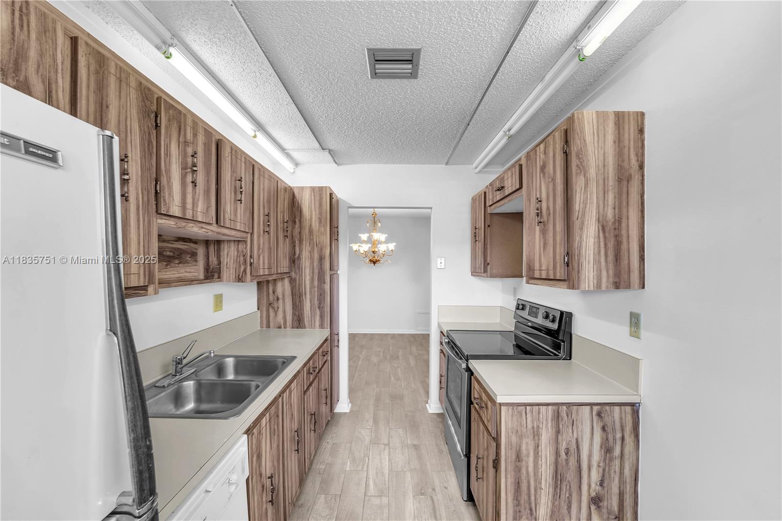 HIGH POINT OF DELRAY WEST - Residential