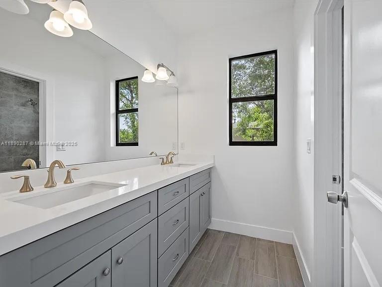 INLET GROVE - Residential