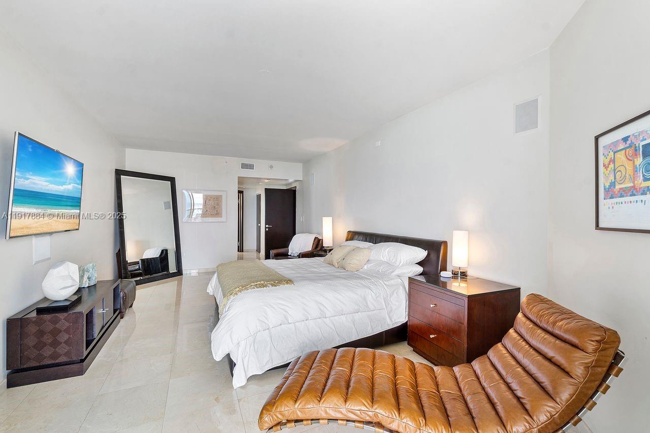 CAPOBELLA CONDO - Residential