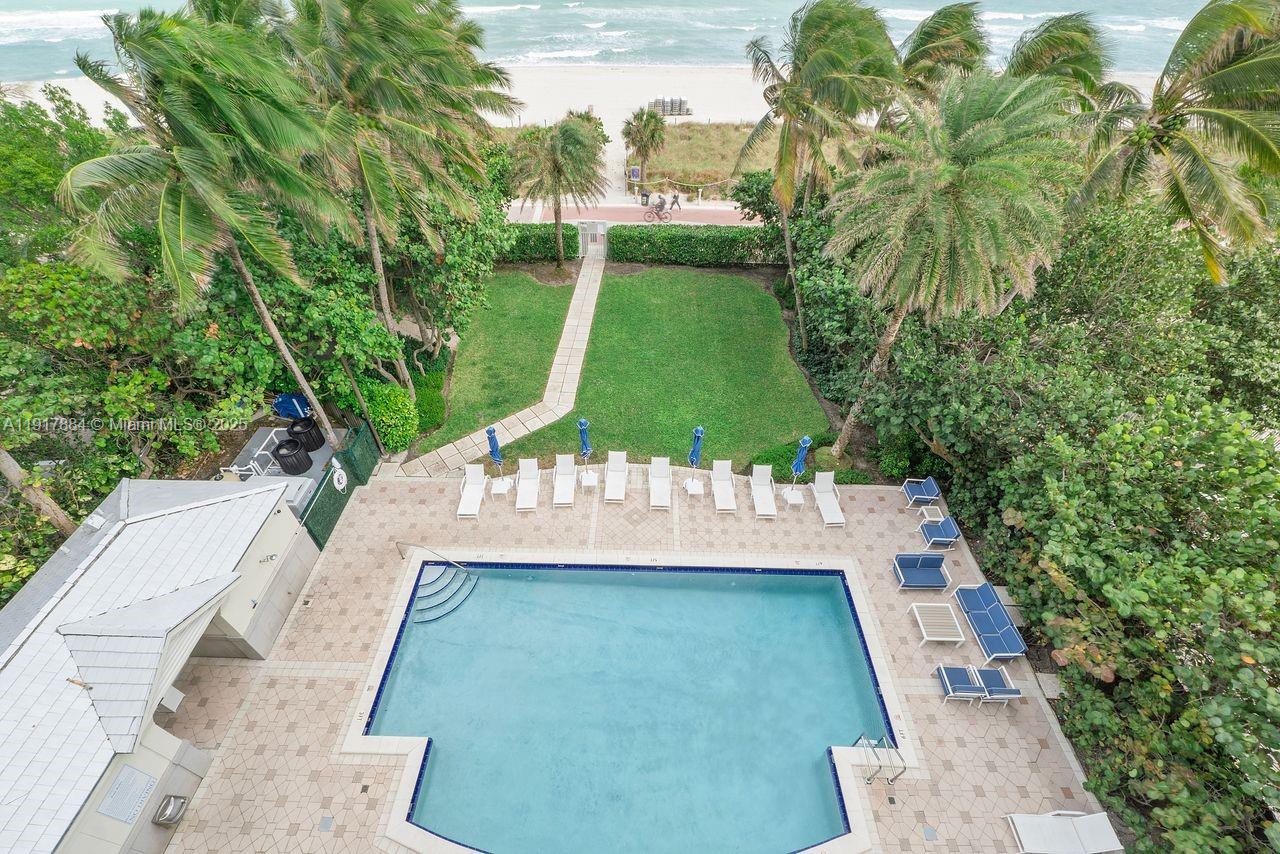 CAPOBELLA CONDO - Residential